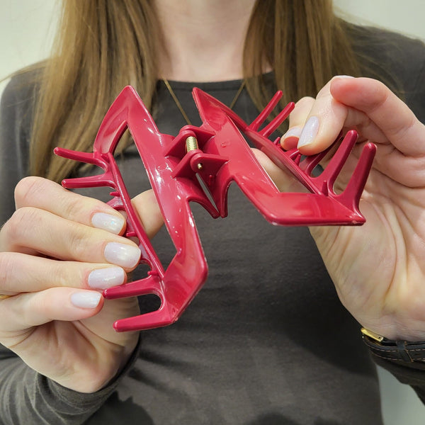 Cloud Clip™ – elastyczna i trwała klamra do włosów  Zero bólu, zero złamań